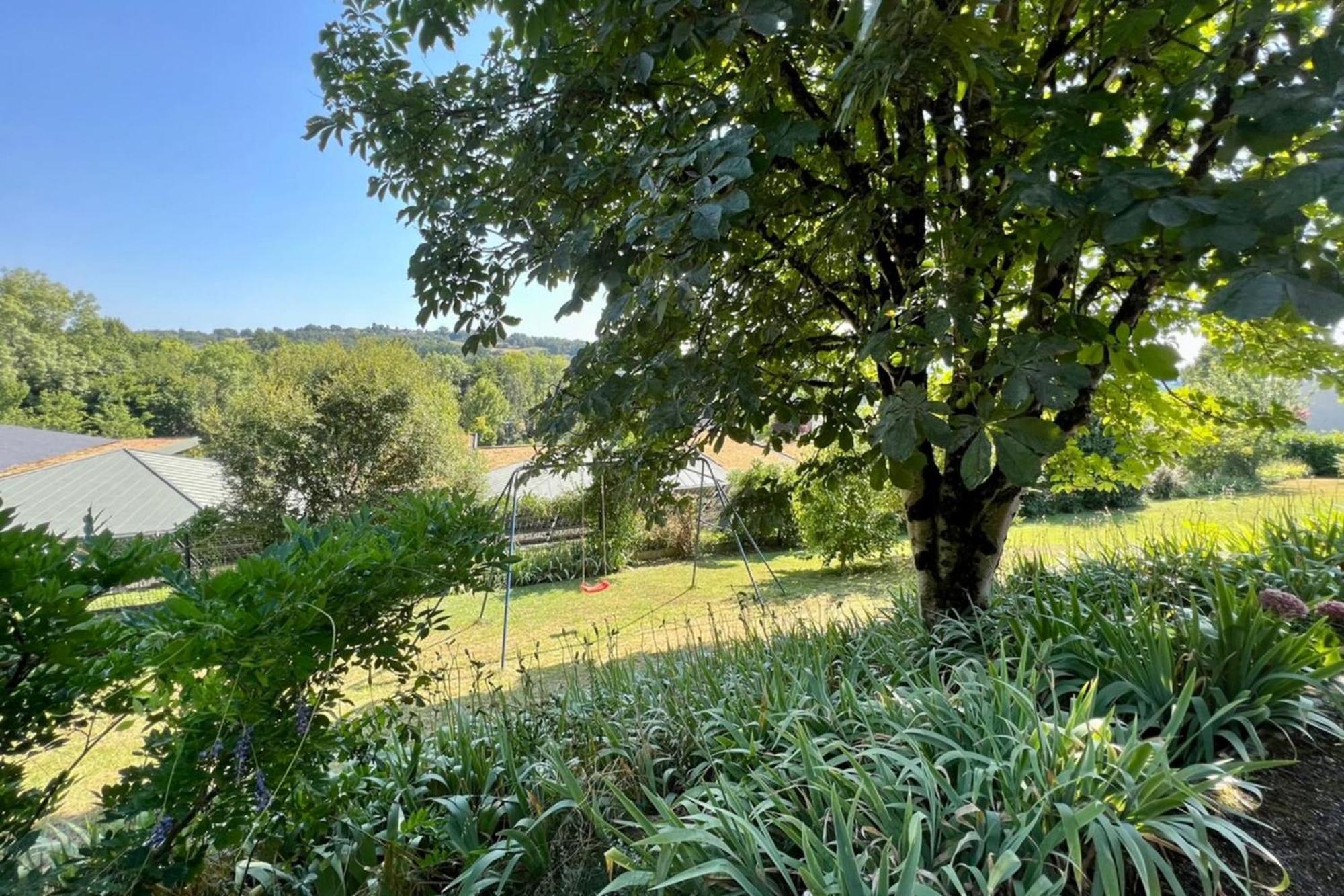 Villa La Baronnie - 11 Pers - Proche Brive -Jardin Ussac Esterno foto