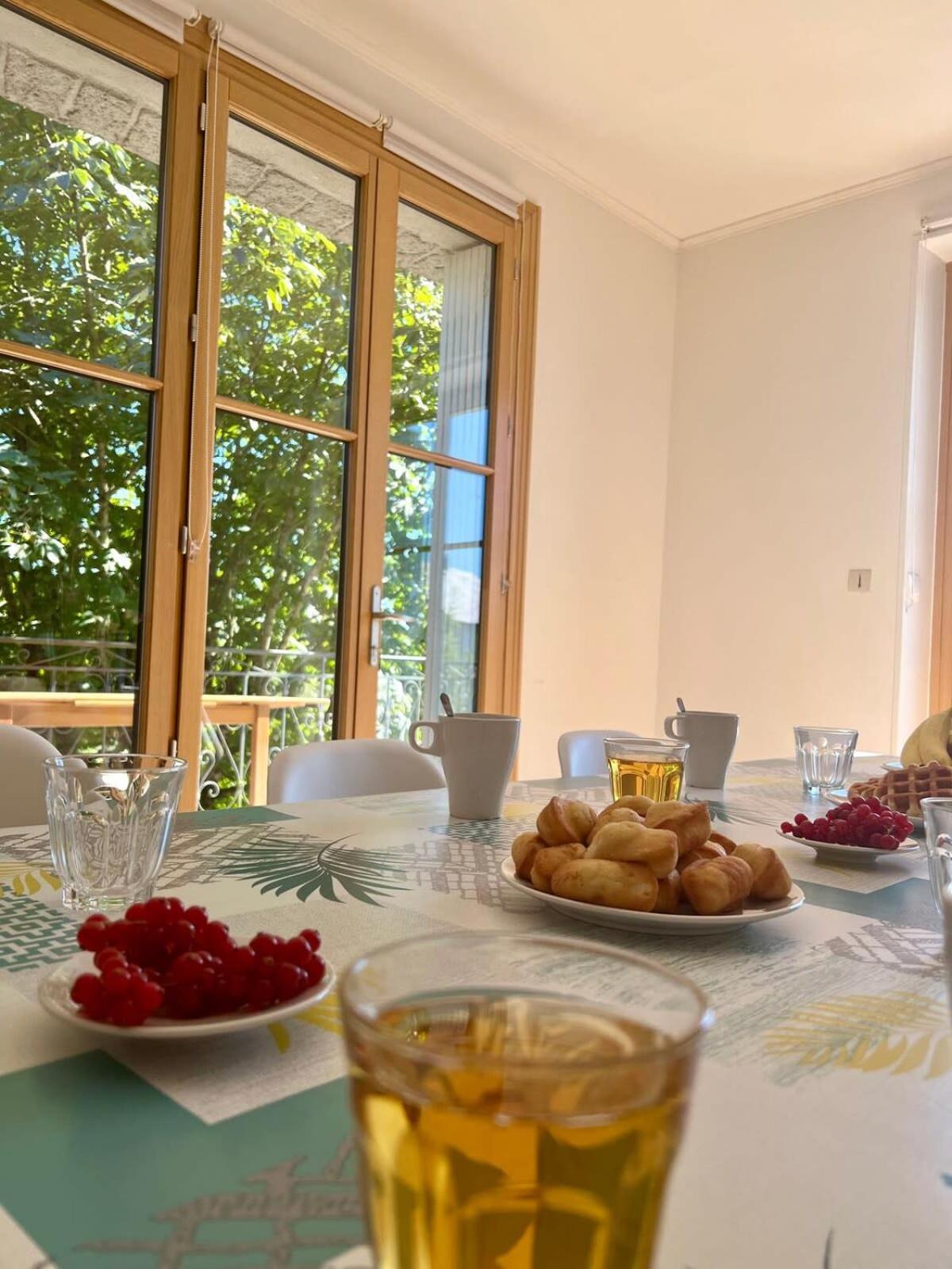 Villa La Baronnie - 11 Pers - Proche Brive -Jardin Ussac Esterno foto